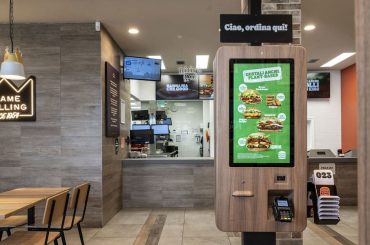 Attività di ristorazione: ridurre code ed errori con i kiosk self-service